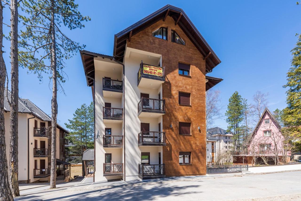 Apartmani Mn 兹拉蒂博尔 外观 照片